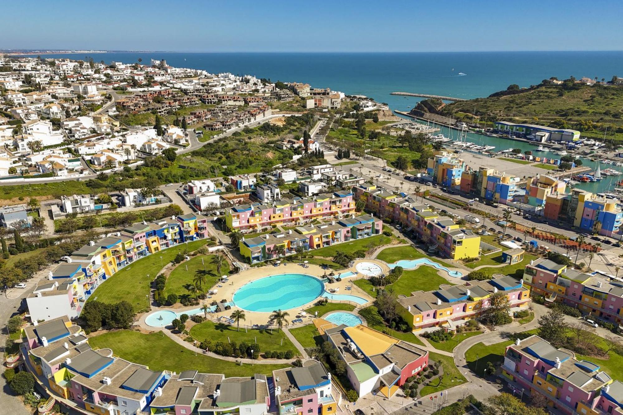 Marina Orada With Pool - 900m From The * Albufeira