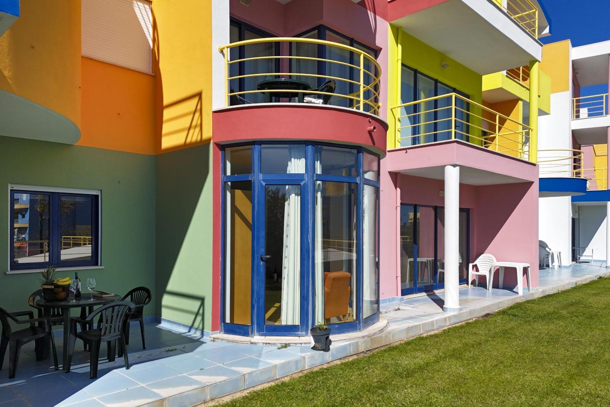 Apartamento Marina Orada With Pool - 900m From The *